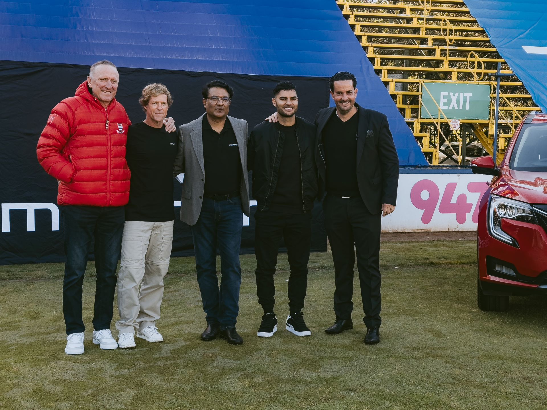 Mahindra Welcomes Cricket Icons to the XUV700 Family